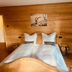 Apartment Haus Heimatfrieden, Mittenwald